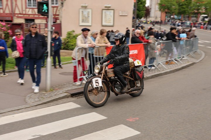 777a5770