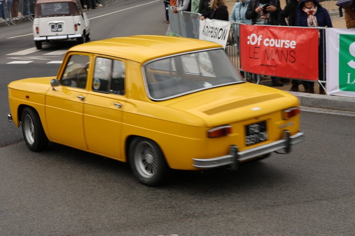 777a5884