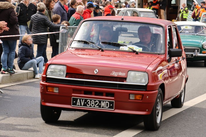 777a6116